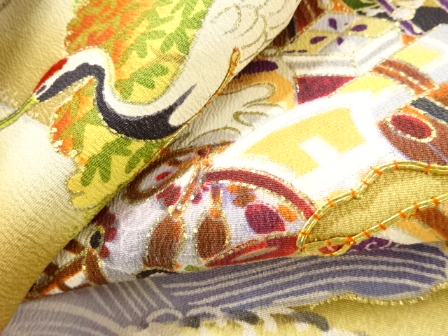 アンティーク 宝船に松鶴模様留袖